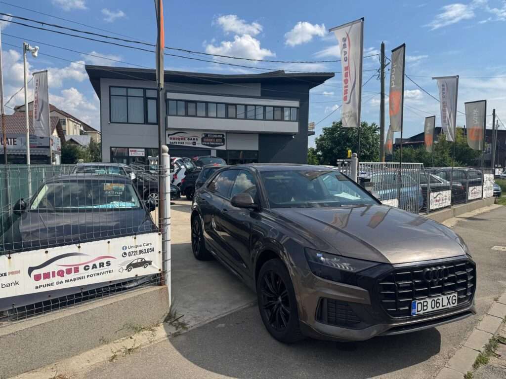 🔥 AUDI Q8 HYBRID – 2019 – 3.0 286 CP – S-LINE INT/EXT – DOTĂRI PREMIUM! 🔥